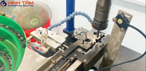 Automatic Tapping Machine